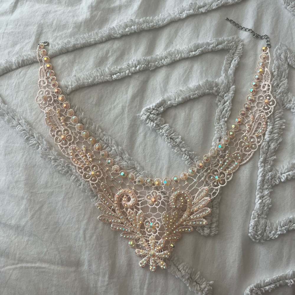 Light pink lace necklace with gems